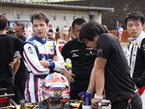 Quick chat after race レース後